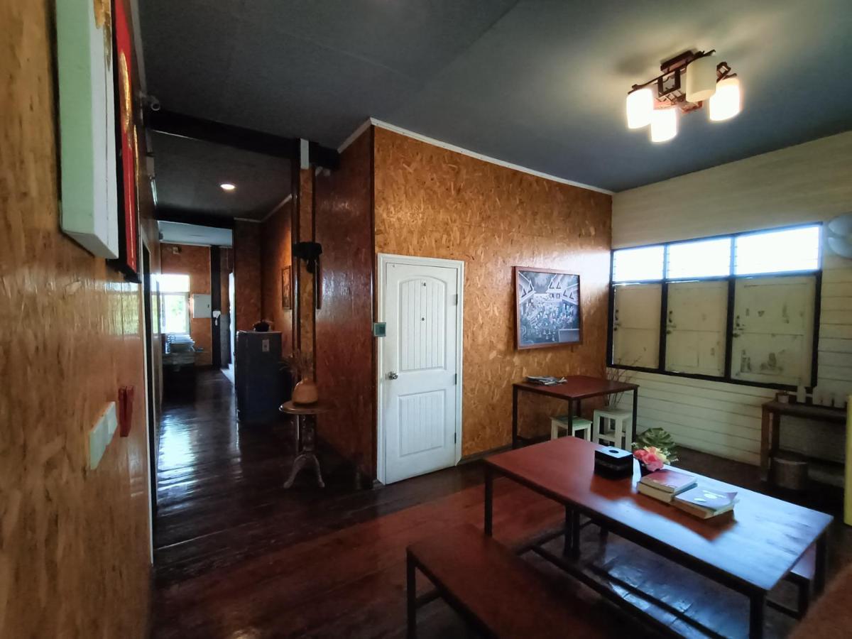 Aenguy Hostel Sukhothai Luaran gambar